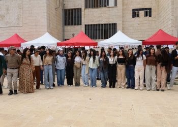 انطلاق الدورة الرابعة لمهرجان الربيع في جامعة روج آفا بقامشلو