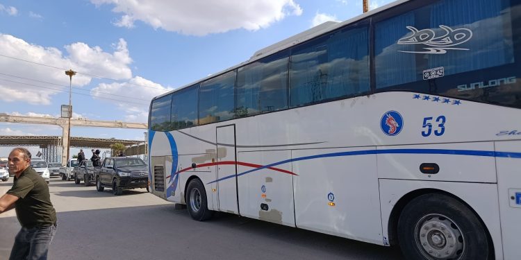 دفعة خامسة من الأسرى تصل الحسكة قبيل عيد الأضحى وسط فرحة الأهالي