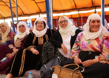 ملتقى نساء الفرات.. المرأة شريكة أساسية في رسم مستقبل سوريا وصياغة دستور ديمقراطي