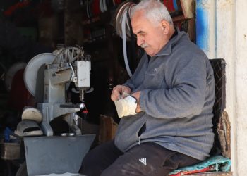 عدسة العدد 2441-1427 من صحيفة روناهي