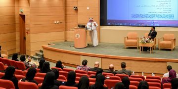 المرجعية الجغرافية والتاريخية للأدب الخليجي