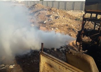 مواصلة حملات الرش الضبابي في الجزيرة لمكافحة الحشرات وحماية الصحة العامة
