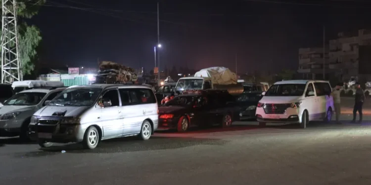 الدفعة الثامنة من مهجّري عفرين تنطلق نحو مناطقهم