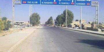 المعابر السورية بين الحصار والمساومات الدولية… صراع النفوذ على شريان الاقتصاد