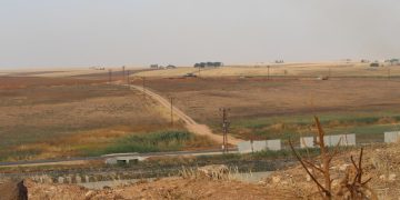 جغرافيا المخالب.. السكة التي تقيس نوايا الغبار