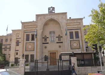 محامٍ: شرعية البرلمان تقاس بتمثيله إرادة السوريين