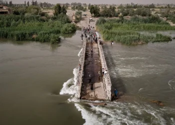 كيف تُدار معركة الأزمات ضد الإدارة الذاتية خارج ميادين القتال؟  “عندما تنتقل الحروب من الجبهات إلى المجتمعات”