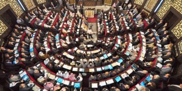 الحكومة المؤقتة تُعلن عن أسماء 70 عضواً لمجلس الشعب