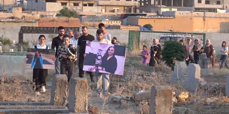 إذاعة Dirbêsiyê FM تُحيي أربعينية الإعلامية دعاء سلو
