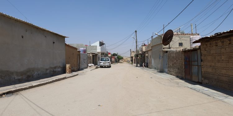 حي الهلالية يرسم نموذجاً مشتركاً في إدارة النظافة