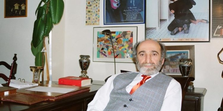 حياةٌ كُرِّست للسلام.. “أورهان دوغان” رجلٌ جعل الحوار مشروعاً للحياة