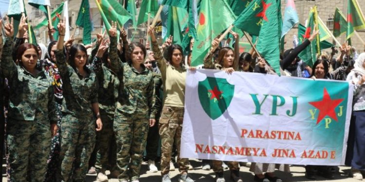 جيان حسن: حملتنا مستمرة حتى الاعتراف الرسمي بوحدات حماية المرأة وترسيخ دورها في حماية المجتمع السوري