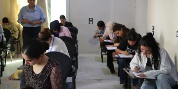 بمشاركة 1220 طالباً وطالبةً بدء امتحانات الفصل الثاني في جامعة كوباني