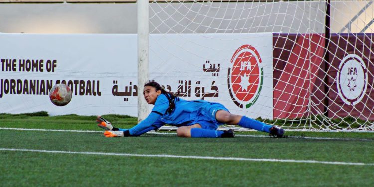 ميديا حسين… ابنة قامشلو تقود ناشئات سوريا إلى نهائي غرب آسيا