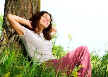 كيف تساعدك الطبيعة على الخروج من دوامة أفكارك المتعبة؟ 
