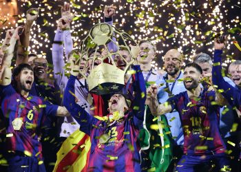 برشلونة يهيمن على جوائز الموسم في الدوري الإسباني