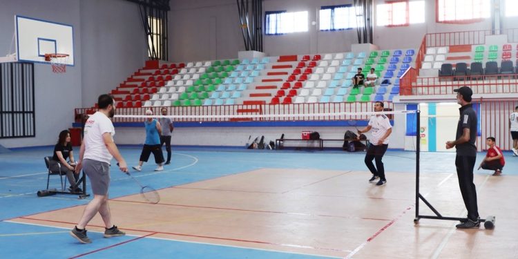 الريشة الطائرة في الجزيرة… مواهبٌ تُصارع التهميش