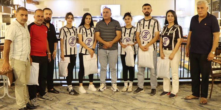 تكريم بطلات وأبطال الجهاد لألعاب القوى بعد إنجازهم في بطولة الجمهورية