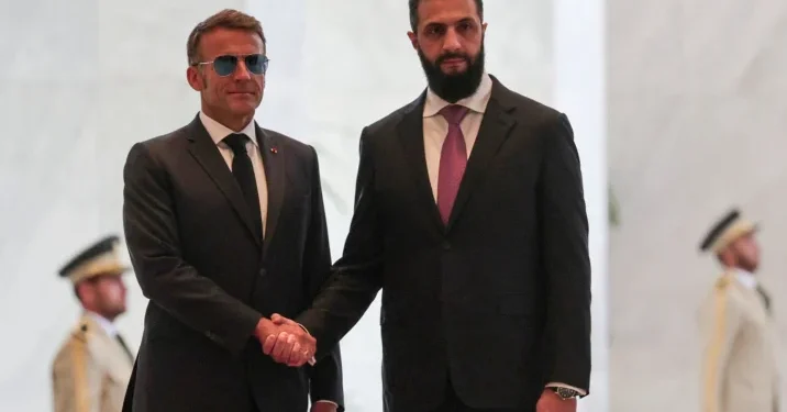 رغم أهميتها.. زيارة ماكرون لدمشق تُعكَر برسائل ملغمة